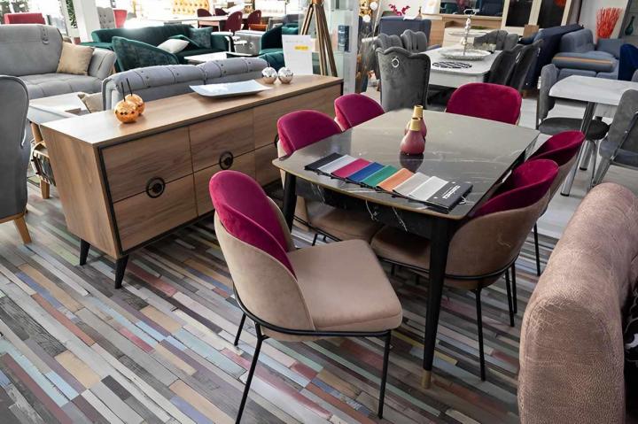 Nous sommes dédiés à rendre votre salon aussi unique que vous.